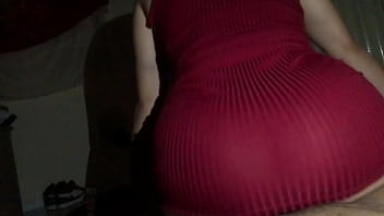 いたずらな姪は抵抗できずにまたやって来た、あんなに絶頂したのは初めてだと彼女は言った