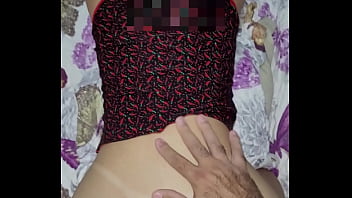 私の親友は夫を捨てて私と激しくセックスした