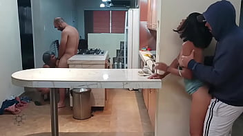 義理の妹が私の彼氏とセックスしているのを見て、復讐のために義理の兄とセックスすることになった。