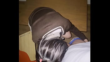 メキシコの学校セックス!!女子校生が教室でコンドームなしで犯される！メキシコの女子高生、ホームビデオ
