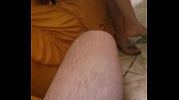 エッチな金髪美女が自宅に訪問してきました