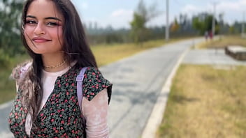 公園で出会った見知らぬ人に犯されたんだけど、彼女はCxlilaだった