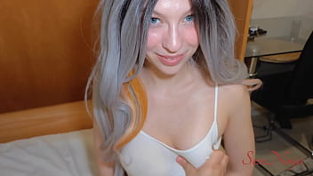 私はちょうど18歳になりました、そして私の義母は私の最初の人になりたがっています feat. Tantaly