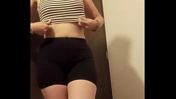 私のマンコは友達のものだけど、私の尻は夫だけのものです