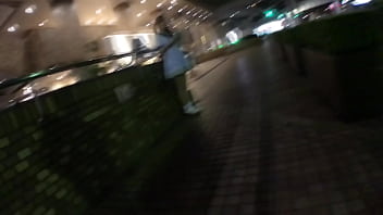 かわいい日本の女子高生コスプレイヤーの秘密ビデオ