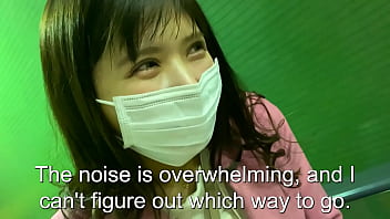 【英文配音】她释放了压抑的性欲，半年来第一次被鸡巴插入，在半路发出一连串的叫声中达到了高潮！