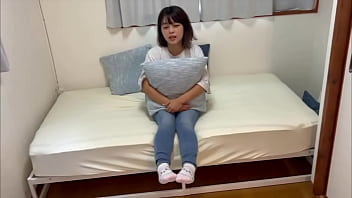 おっぱいを吸うオモチャをドンキで買って彼女に試したらいつも以上に気持ちよくなってしまう彼女。