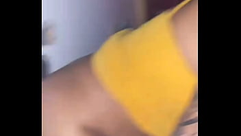 グローリーホールでセックスするエッチな妻とそれを撮影する夫