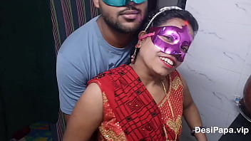 本物の新婚インド人妻が後背位で犯される熱いセックス