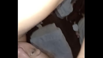 顔面を犯される痴女妻