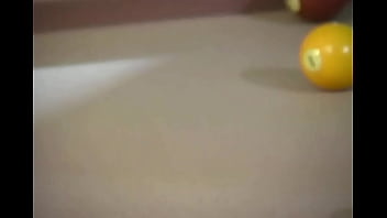 シンディ・クロフォードはタイトなアソコを持っているが、彼女の巨根の恋人がそれを変えるだろう