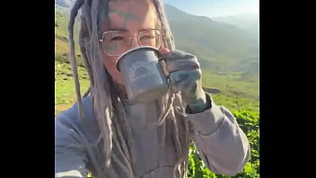 Coffee outside in nature—so beautiful! ️?What’s your go-to outdoor beverage?#OutdoorCoffee #NatureLovers #Co...