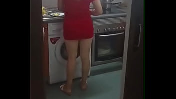 巨大なペニスを食べるハードコアスペイン人おばあちゃん