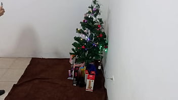 Я РАЗВЛЕКАЮСЬ С МОИМИ РОЖДЕСТВЕНСКИМИ ПОДАРКАМИ!! ЭТО МОЯ НОВАЯ КОЛЛЕКЦИЯ ЭРОТИЧЕСКИХ ИГРУШЕК ДЛЯ СЕКСА В СЛЕДУЮЩЕМ ГОДУ. СТУДЕНТ МАСТУРБИРУЕТ НА СВОЕ ГРЯЗНОЕ РОЖДЕСТВО
