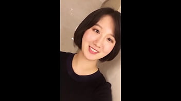 中国のドリット・ヤキがディルドのチンポを激しく突きまくる