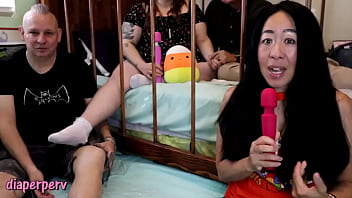 サンフラワーは彼女の世話人であるバニラを247に変換する