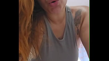 彼らが私の脇の下にペニスをこすりつけるのが好きなんだ