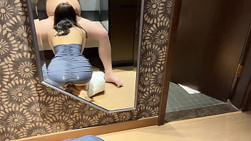 巨乳にデカ尻！極上ボディを鏡の前でハメまくる！次々と絶頂！慈悲を懇願！