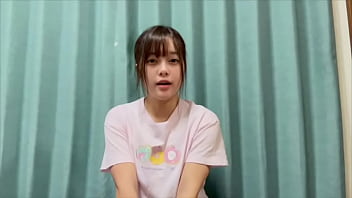 ジーンズ履いたまま大人のおもちゃの振動でオナニーしてたらヘロヘロになってしまいました...。