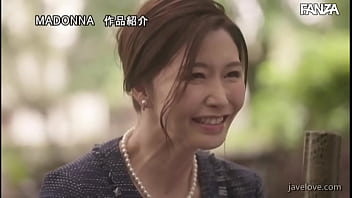 卒業後の継母からの贈り物（字幕版）あゆみ涼