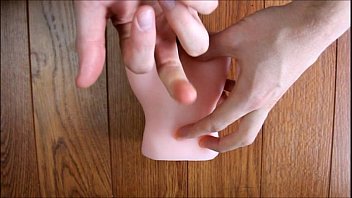 Gスポットはどこにありますか？女の子をオルガスムにする方法女の子に指をかけて彼女に与える方法