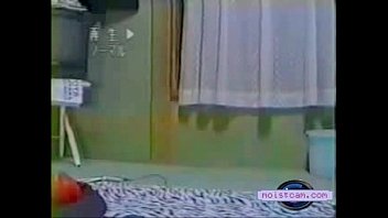 [moistcam.com]アジアの女の子がこすり、うめき声を上げます！ [無料のxxxカム]