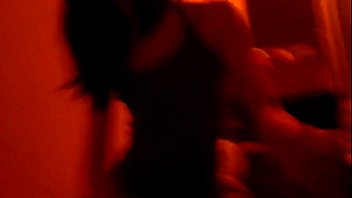 「安すぎるのはお前だ！」チラシで「仲良し姉妹」が流した女子大生の性交動画{フェラ2}
