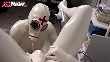 FUNMOVIESドイツのアマチュアラテックスフェティッシュ病院レズビアン